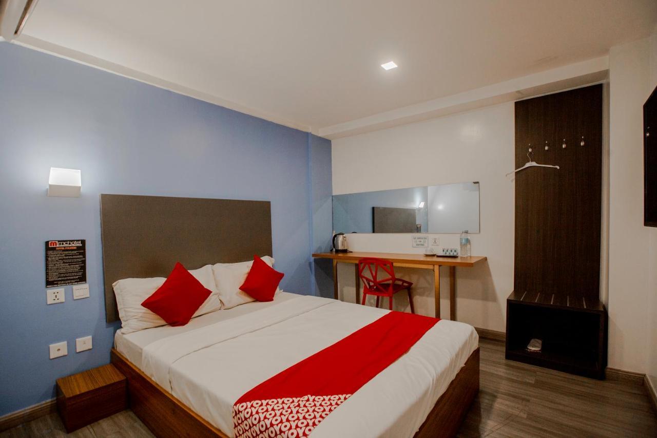 Oyo 666 Mc Hotel Fairview Quezon City Exterior foto